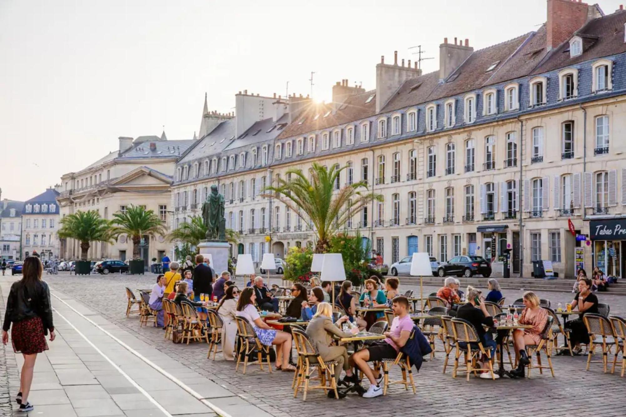 Le Castel D'Orne - Piscine Et Terrasse Caen Exterior foto